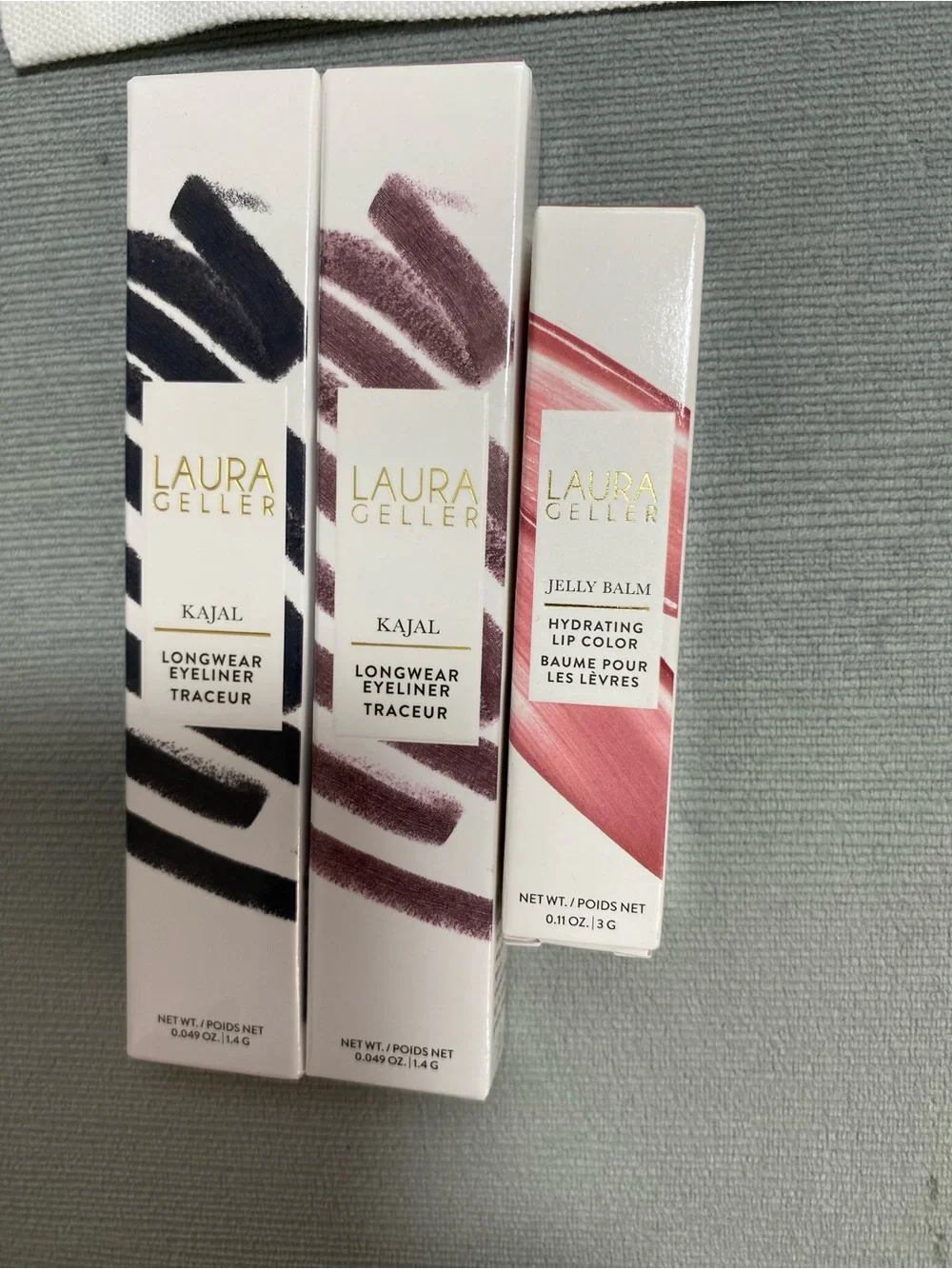 Laura Geller Makeup Set NWT in White Floral Eiffel Cosmetic Zippered Pouch
